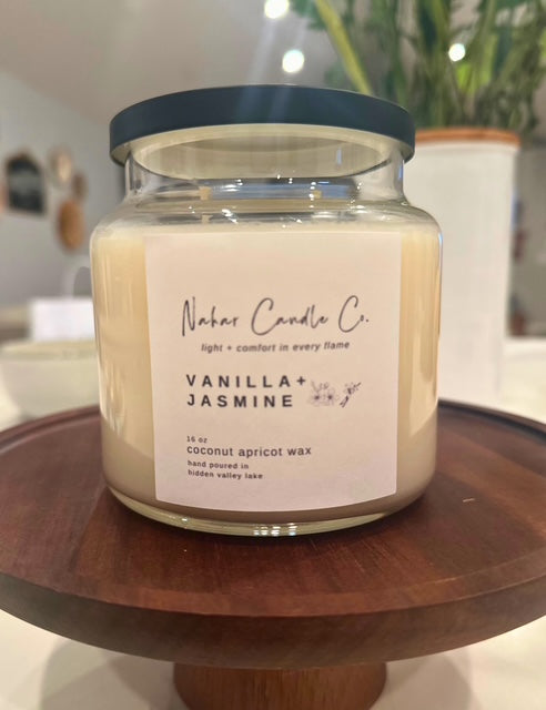 15.5 oz Vanilla Jasmine Candle
